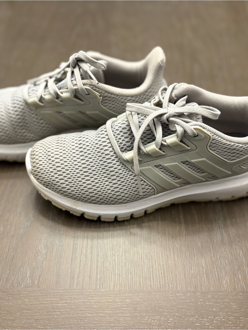 adidas Cloudfoam Running Shoes Women’s 7.5 Grey/White Mesh Sneakers